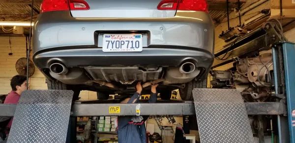 Monkey's Mufflers & Catalytics - photo 4