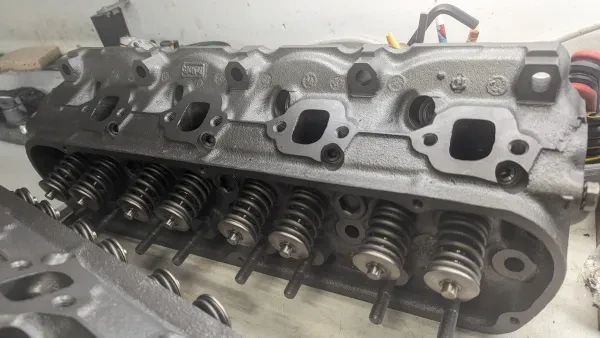 Cruz Auto Parts - photo 2