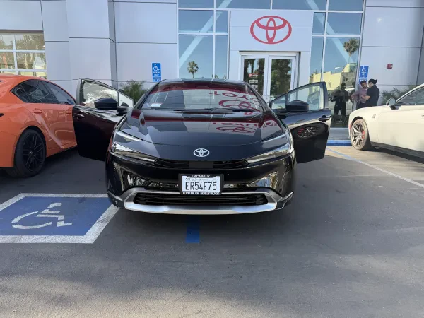 Toyota of Hollywood - photo 4