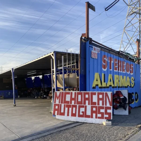 Michoacan Auto Glass and Parts - photo 2