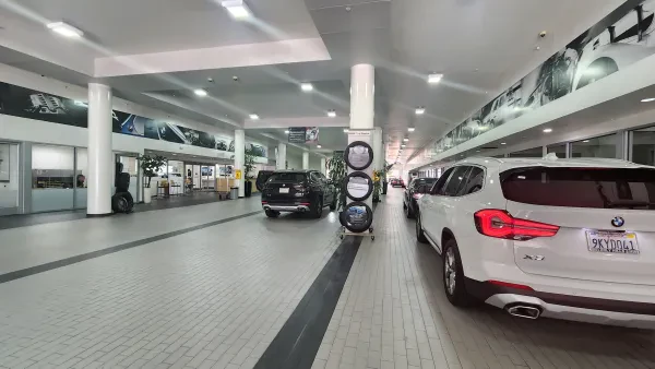 Beverly Hills BMW Service Center - photo 3