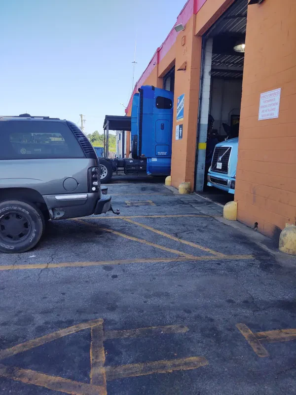 Doswell Truck & Trailer Repair - photo 4