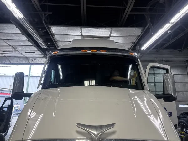 Tennessee Auto Glass LLC - photo 2