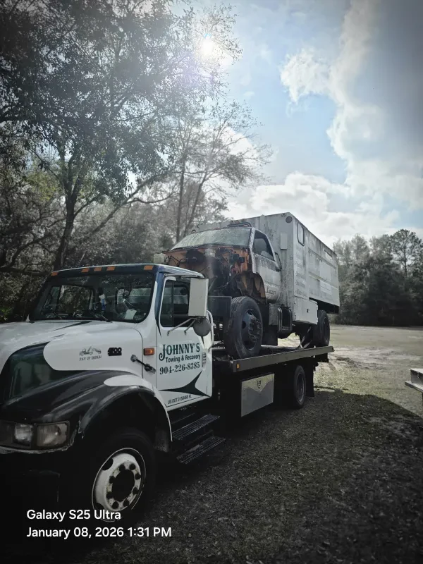 Johnny's Auto Towing and Recovery - Keystone Heights - photo 4