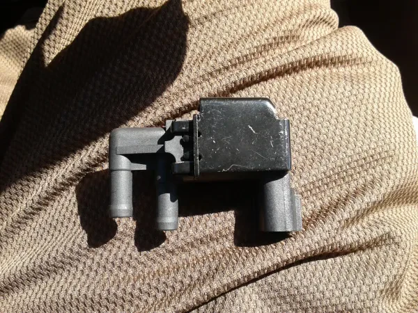 Chávez Auto Parts - photo 3