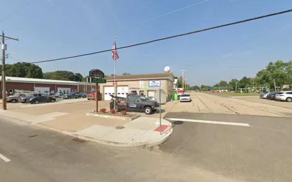La Moille Auto Care Center - photo 4