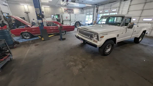 Frank's Truck and Automotive Repair - photo 3