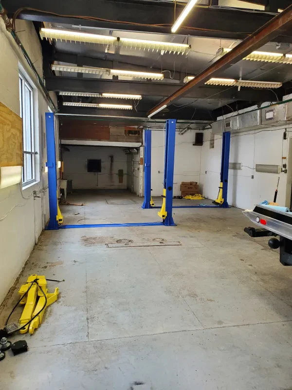 Perez Car Renew & Towing LLC - photo 4