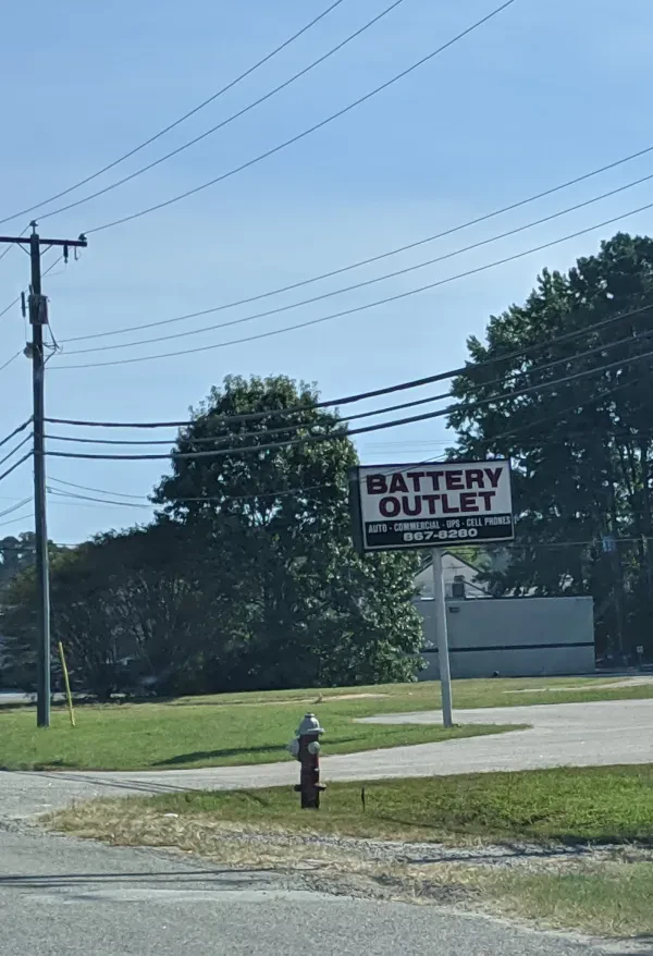 Battery Outlet Inc - photo 3