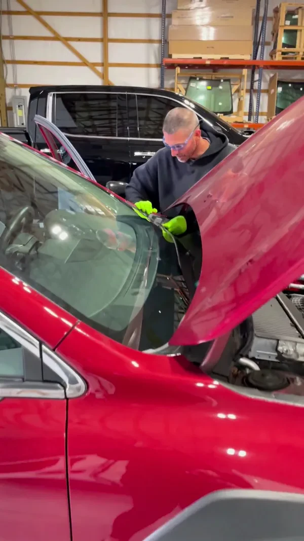 AAA AUTO GLASS - photo 2