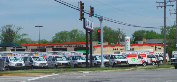 U-Haul of Des Plaines - photo 3