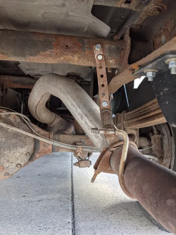 Robert & Bev's Truck Accessory Center LLC - photo 4
