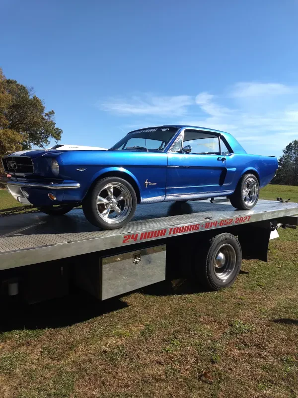 Hostetler's Garage - photo 4