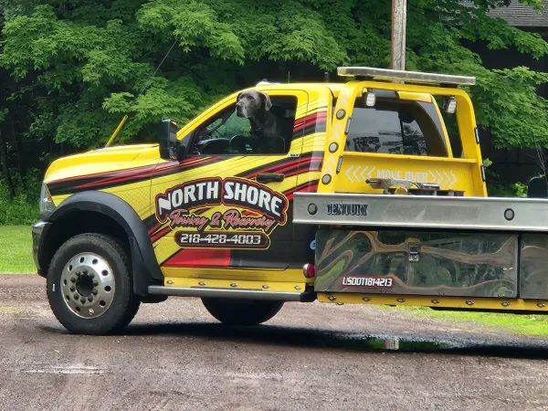 North Shore Towing and Recovery - photo 2