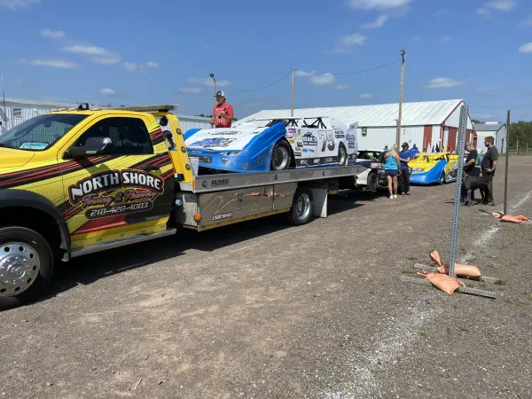 North Shore Towing and Recovery - photo 3