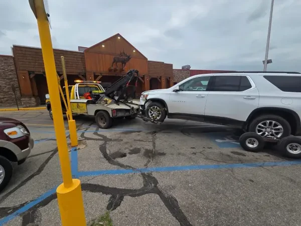 Hansard Towing and Recovery - photo 2