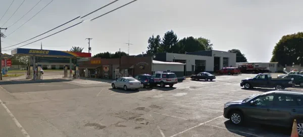 Smith Bros. Garage, Inc. - photo 4