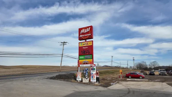 Klatt's Autohaus - photo 3