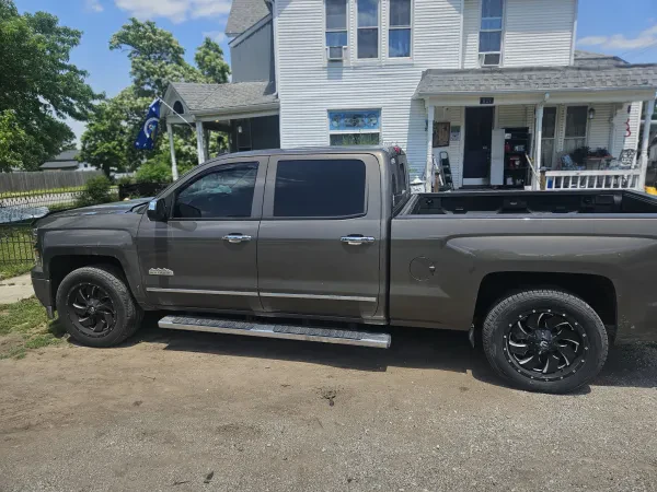 Marionville Auto Sales & Service - photo 4