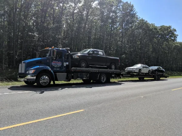 Mike's Auto & Towing LLC - photo 3