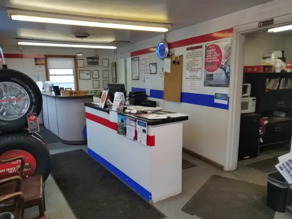 A & E Tire & Auto Service Center - photo 2