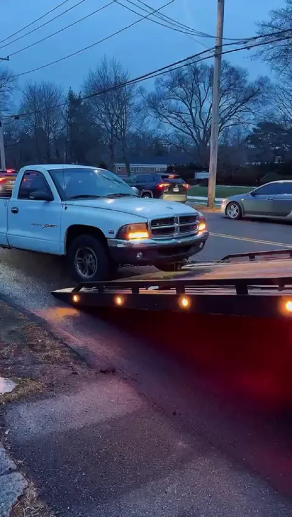 H&D Towing Services - photo 2