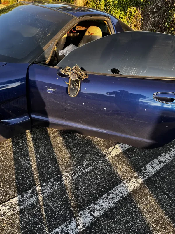 auto car - photo 4