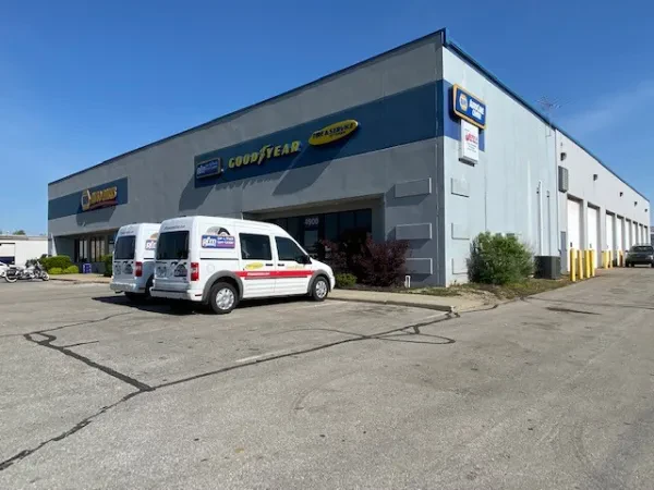 PFM Auto & Fleet – Zionsville - photo 2