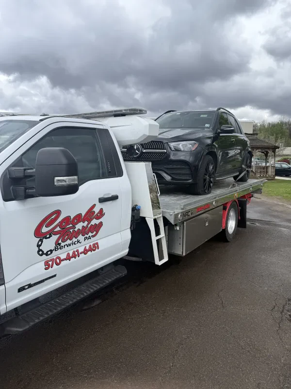 Cooks Towing & Recovery - photo 3