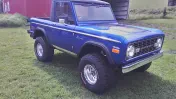 Hunt's Auto Refinishing