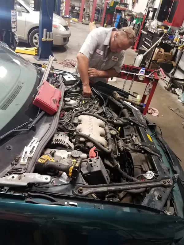 Dave's Auto Repair & Towing LLC - photo 3