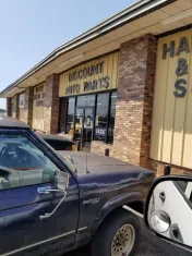 DISCOUNT AUTO PARTS