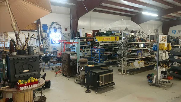 Hennings Salvage - photo 3