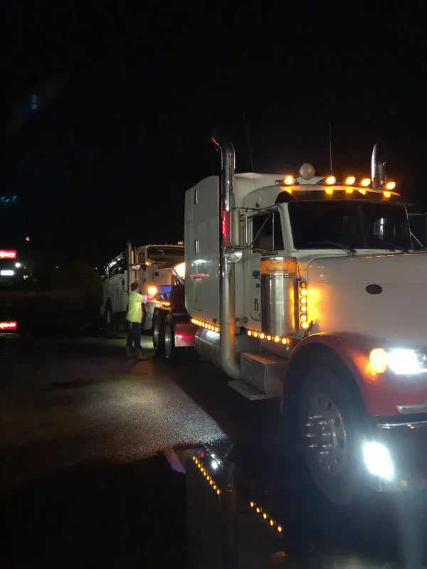 Advanced Towing & Recovery LLC - photo 4