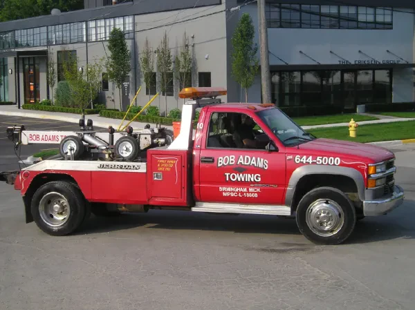 Bob Adams Towing - photo 3
