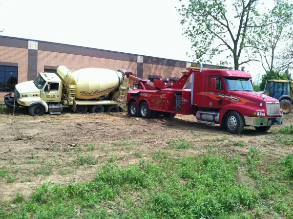 Ironton Auto Body - photo 4