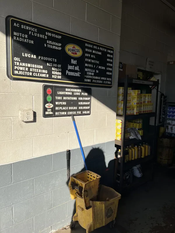 Buchanan's Auto Repair & Lightning Lube - photo 4