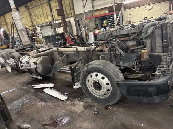 Illiana Semi Truck & Trailer Recycling - photo 3