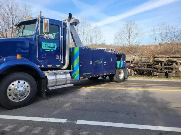 Steven's Towing and Recovery - photo 3