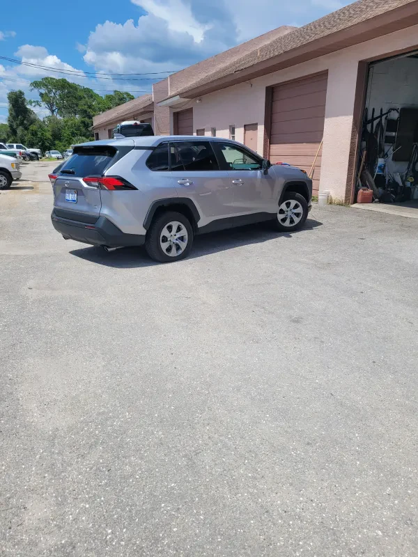 Mike Pettits Auto Clinic - photo 2
