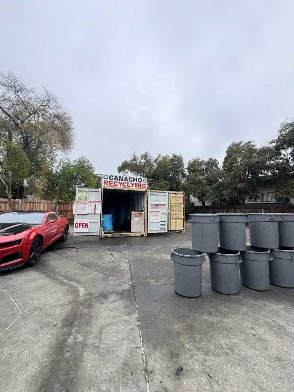 Camacho Recycling Davis - photo 3