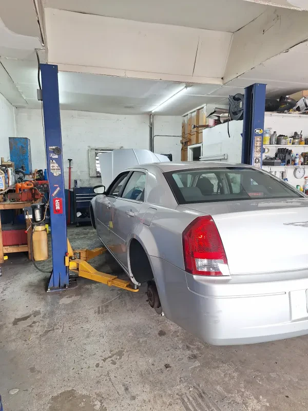 Dan's Mobile & Auto Repair LLC - photo 4