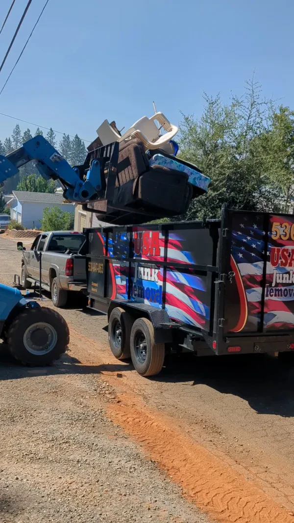 USA Junk Removal - photo 2