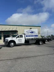 Lakeside Collision Center