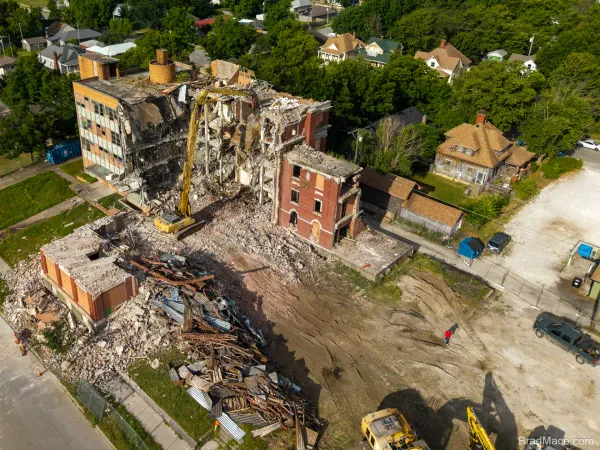 Midland Wrecking - photo 3
