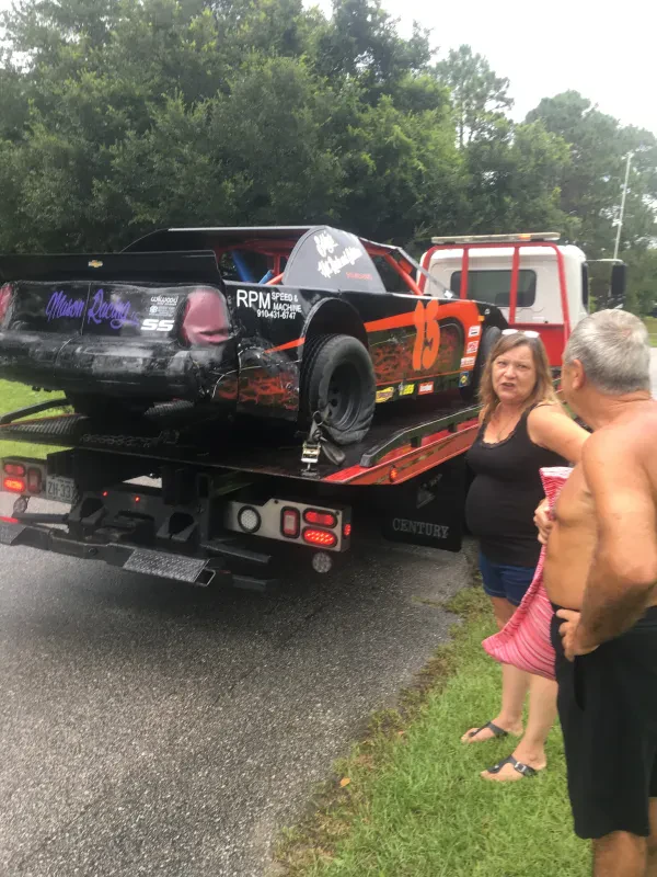 C And W Towing And Recovery - photo 4