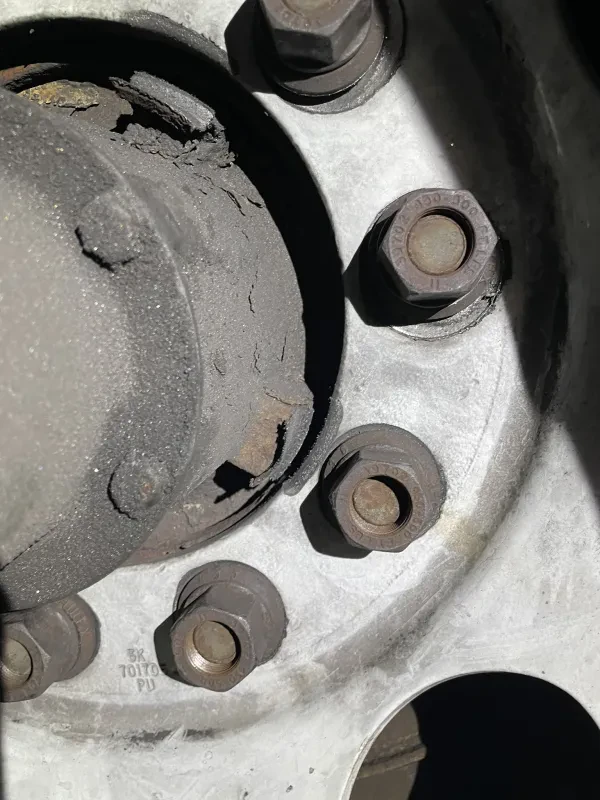 Bolton's Towing & Repair - photo 4