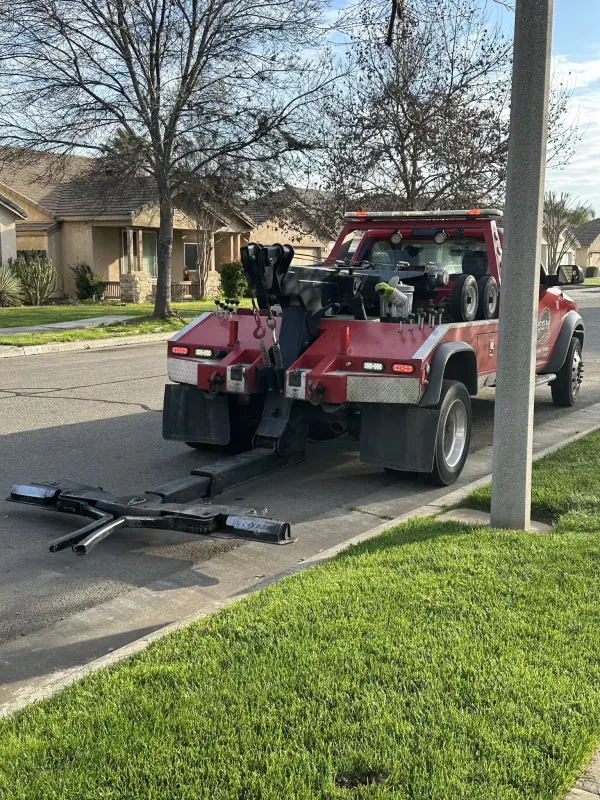 S & M Towing LLC - photo 2