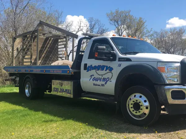 Shaggys Towing Inc. - photo 2