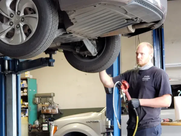 Sanders Automotive Servicenter - photo 2